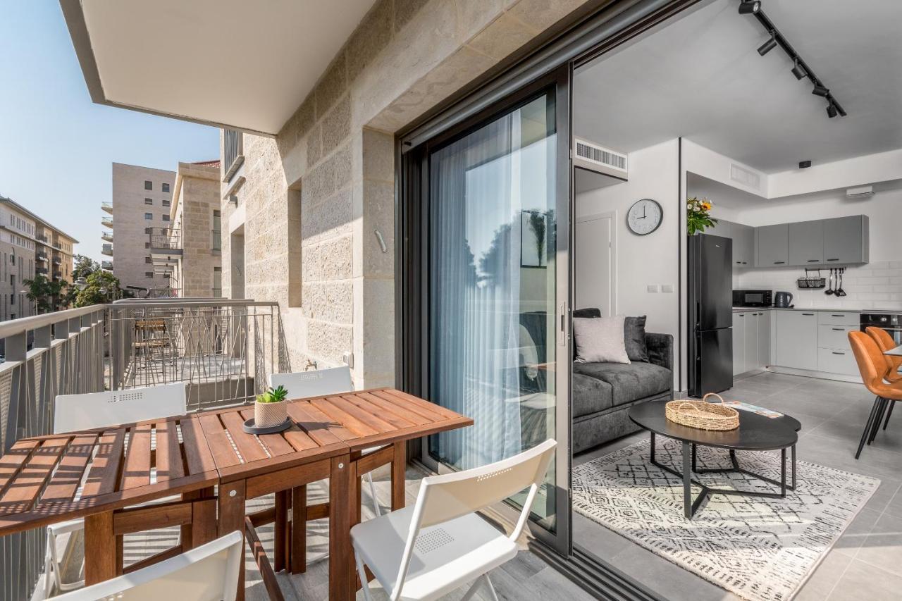 2Bdr W Parking Shirat Haneviim - Mamilla Area Sea-U Yerusalem Bagian luar foto