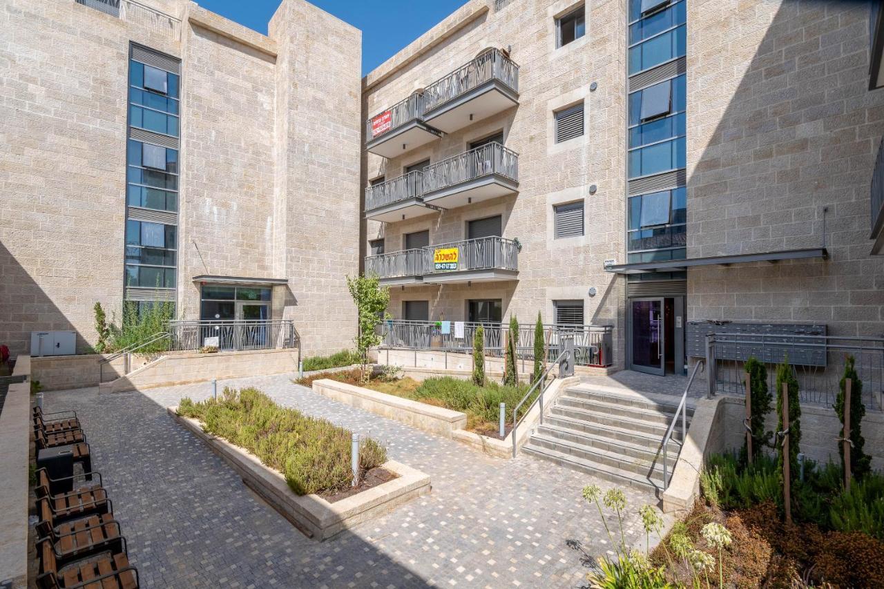 2Bdr W Parking Shirat Haneviim - Mamilla Area Sea-U Yerusalem Bagian luar foto