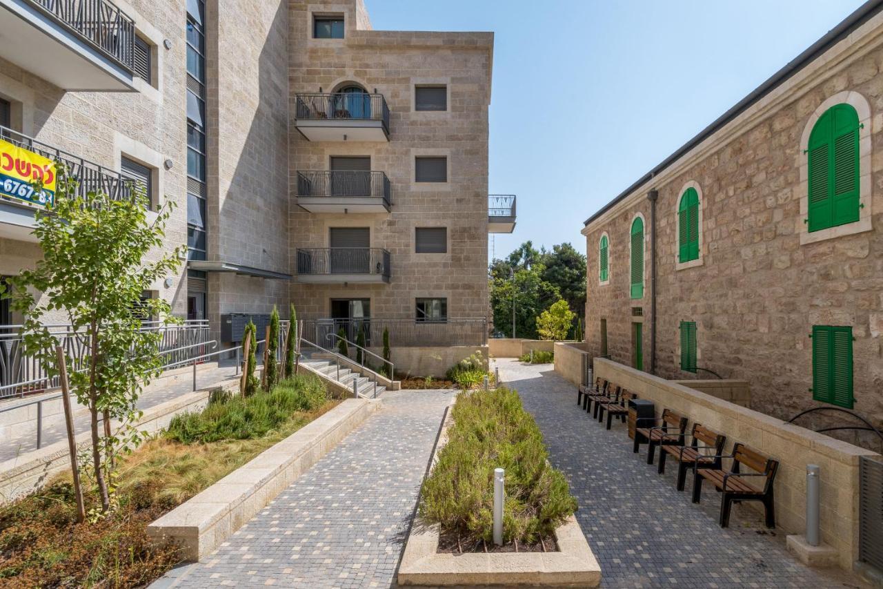 2Bdr W Parking Shirat Haneviim - Mamilla Area Sea-U Yerusalem Bagian luar foto