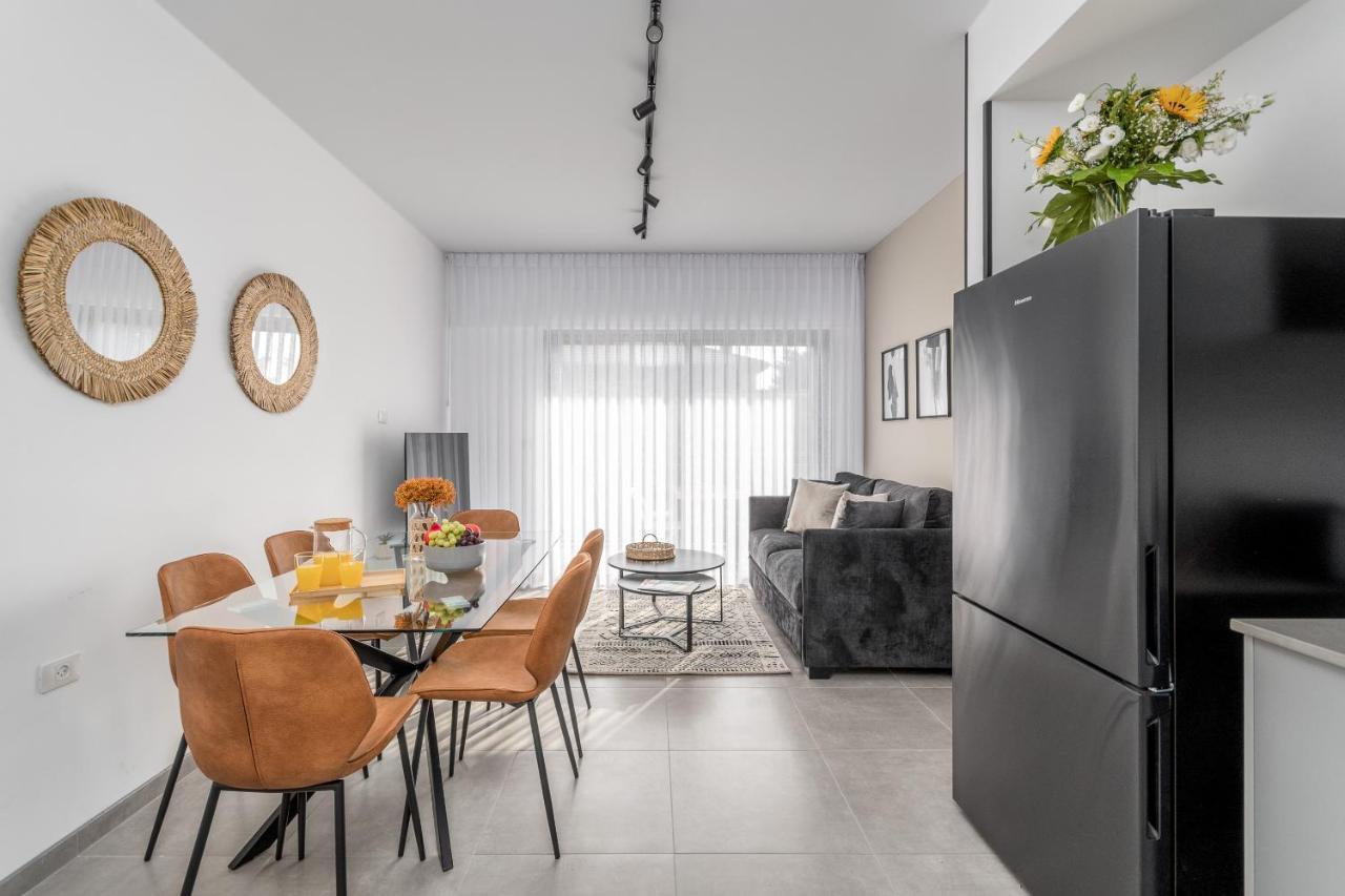 2Bdr W Parking Shirat Haneviim - Mamilla Area Sea-U Yerusalem Bagian luar foto