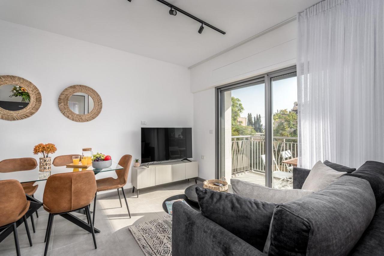 2Bdr W Parking Shirat Haneviim - Mamilla Area Sea-U Yerusalem Bagian luar foto